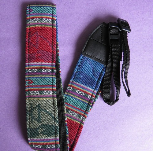 Tracolla fotocamera collo